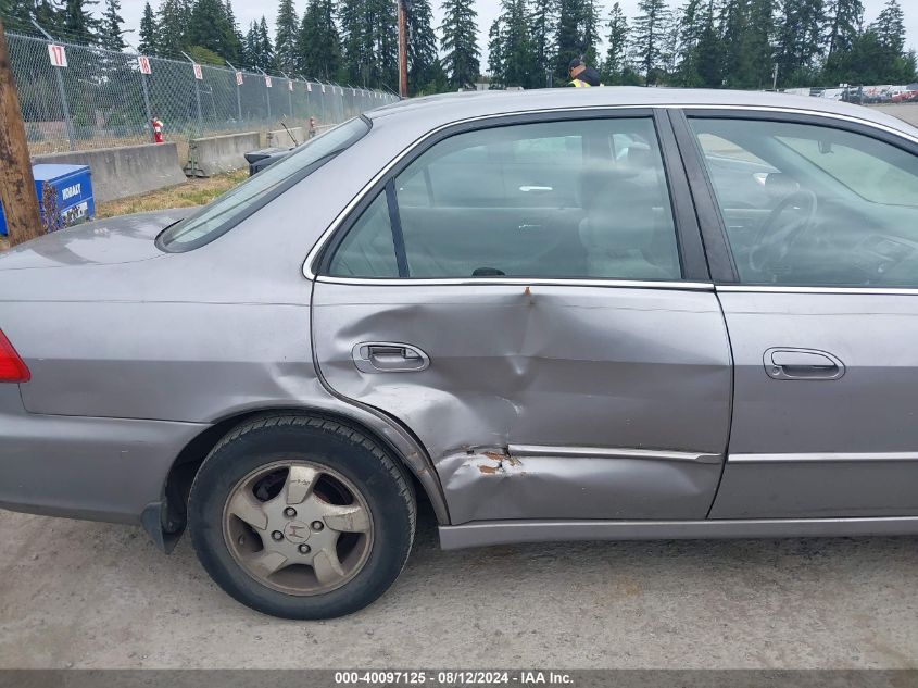 2000 Honda Accord 2.3 Ex VIN: JHMCG5657YC000711 Lot: 40097125