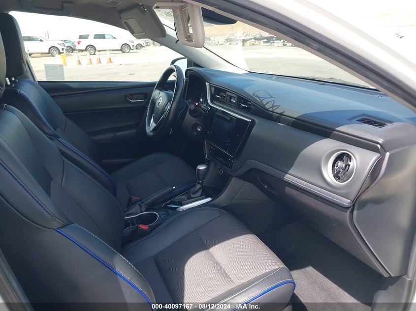 2019 TOYOTA COROLLA SE - 2T1BURHE0KC165539