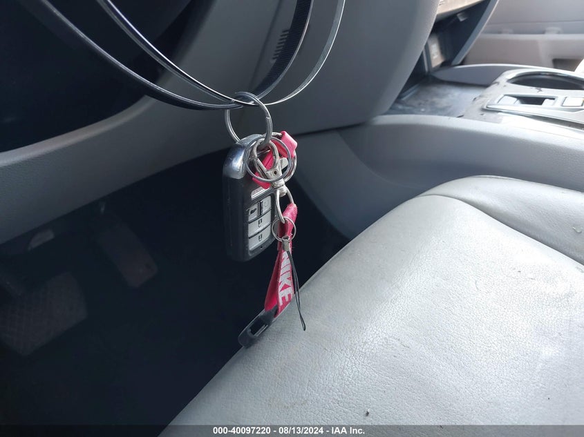 VIN 5FNYF6H92JB037142 2018 HONDA PILOT TOURING