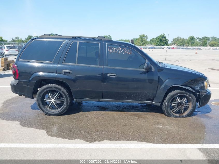 2005 Chevrolet Trailblazer Ls VIN: 1GNDT13S652379861 Lot: 40097302