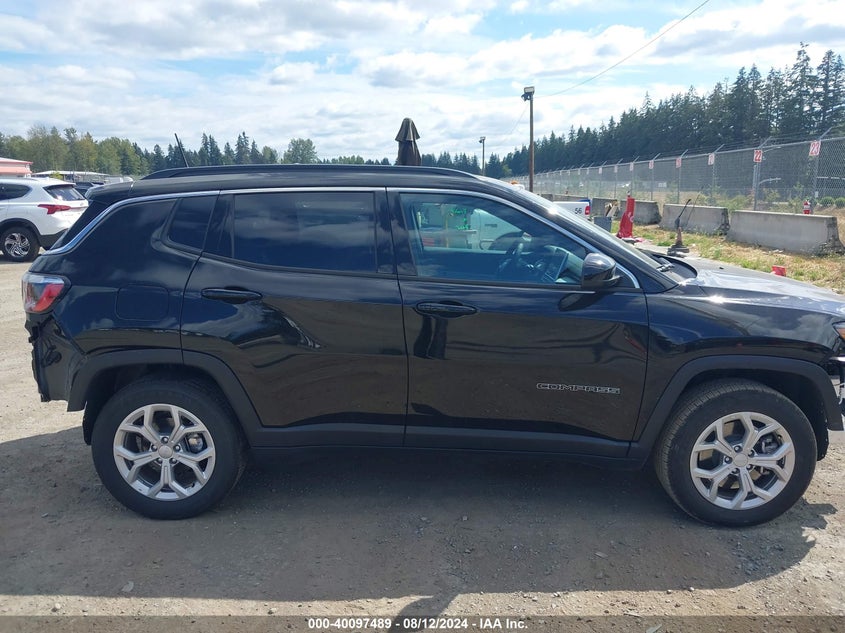 2024 Jeep Compass Latitude 4X4 VIN: 3C4NJDBN1RT111143 Lot: 40097489