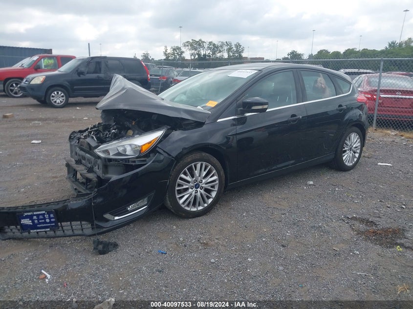 VIN 1FADP3N23JL294475 2018 FORD FOCUS TITANIUM