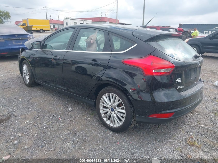 VIN 1FADP3N23JL294475 2018 FORD FOCUS TITANIUM