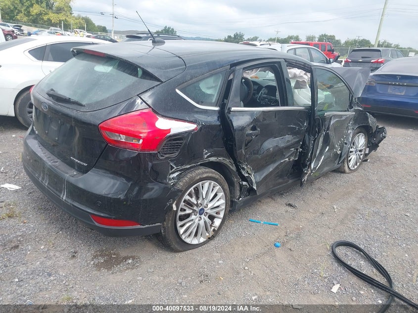VIN 1FADP3N23JL294475 2018 FORD FOCUS TITANIUM