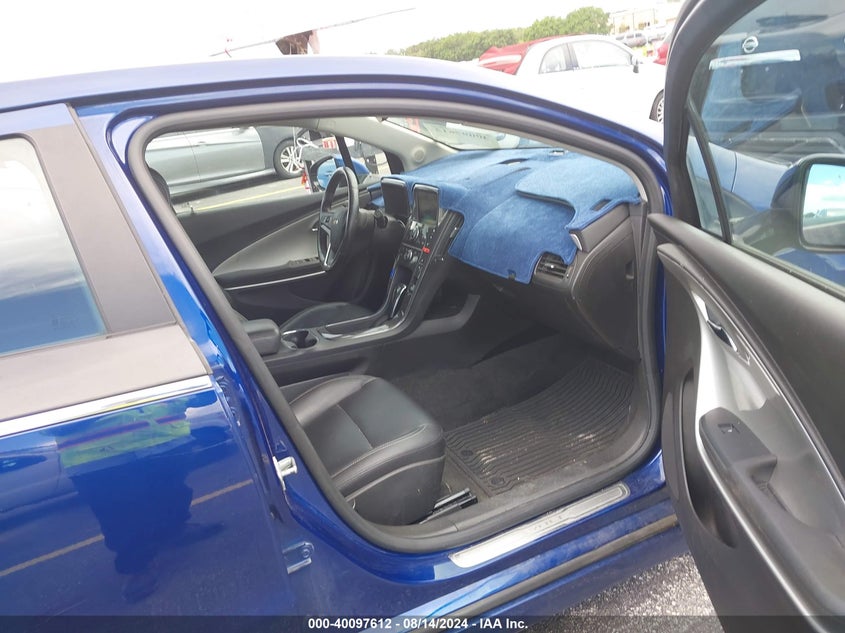 2013 CHEVROLET VOLT - 1G1RB6E42DU148111