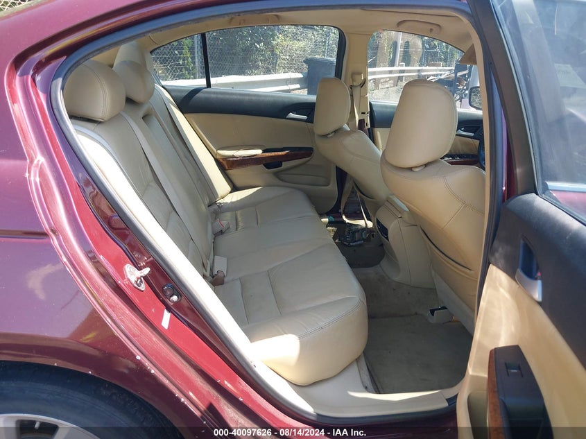 2011 Honda Accord Exl VIN: 1HGCP3F87BA016041 Lot: 40097626