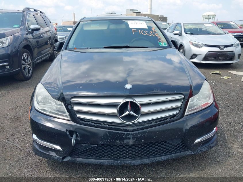 2012 Mercedes-Benz C 300 Luxury 4Matic/Sport 4Matic VIN: WDDGF8BB8CA684231 Lot: 40097907