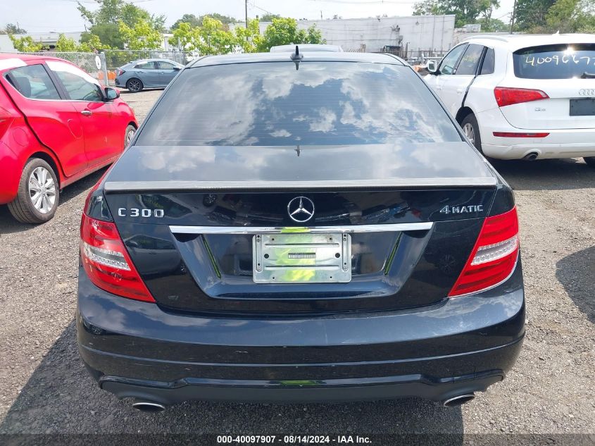 2012 Mercedes-Benz C 300 Luxury 4Matic/Sport 4Matic VIN: WDDGF8BB8CA684231 Lot: 40097907