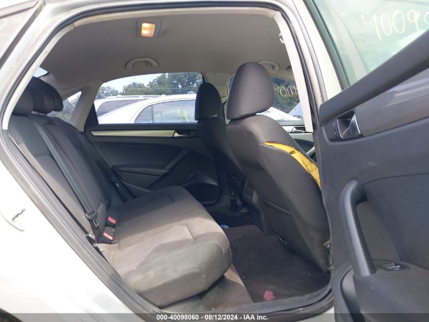 2012 Volkswagen Passat 2.5L S VIN: 1VWAP7A37CC029044 Lot: 40098060