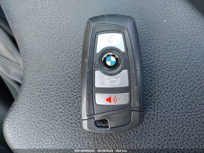 2017 BMW 320I XDRIVE - WBA8E5G31HNU45036