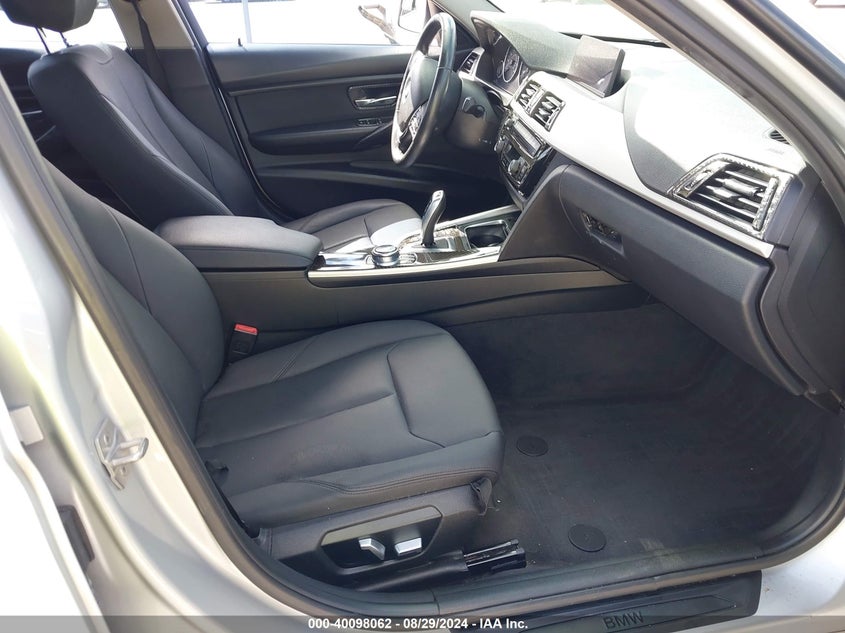 2017 BMW 320I XDRIVE - WBA8E5G31HNU45036