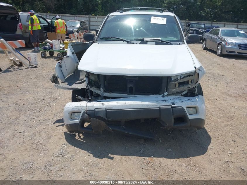 2005 Chevrolet Trailblazer Lt VIN: 1GNDT13S752238443 Lot: 40098215