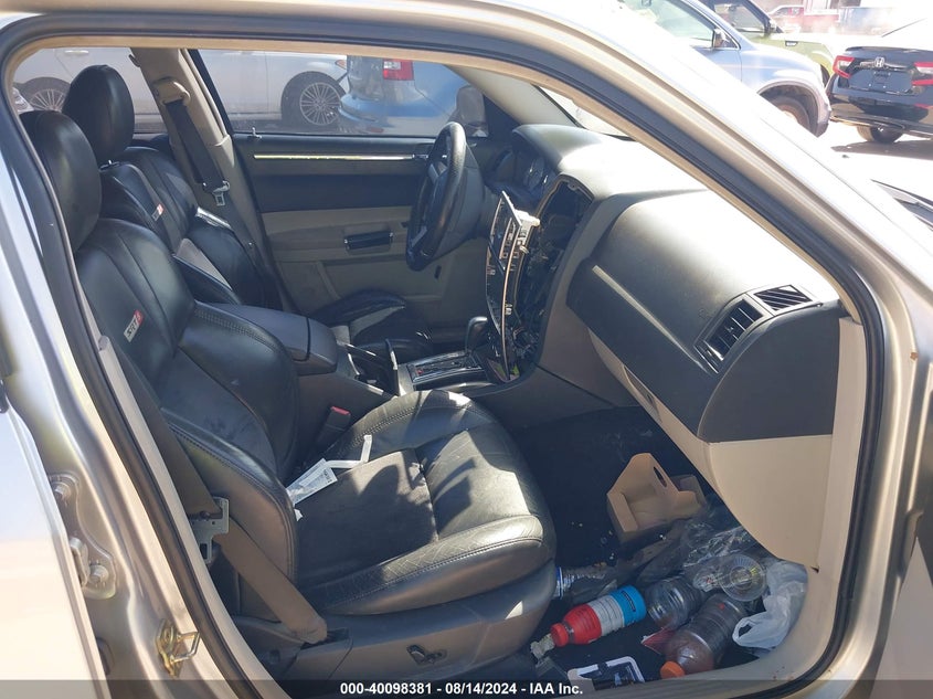 2006 Chrysler 300C Srt8 VIN: 2C3KA73W36H337446 Lot: 40098381