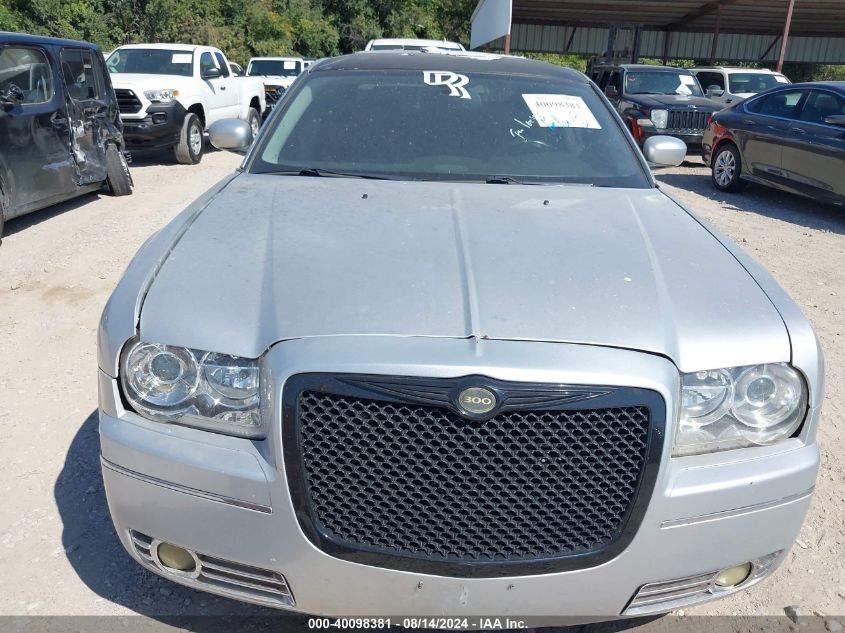 2006 Chrysler 300C Srt8 VIN: 2C3KA73W36H337446 Lot: 40098381