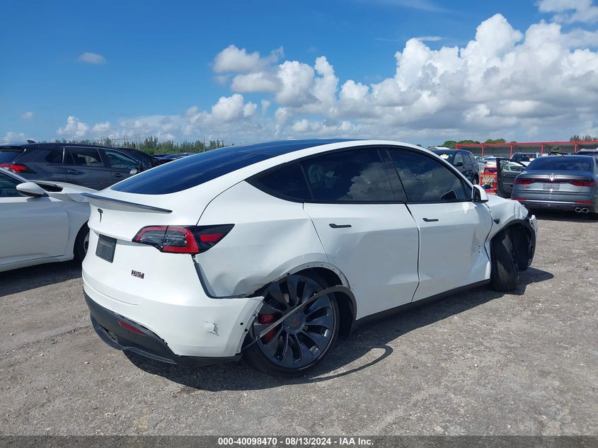 2022 TESLA MODEL Y U   U(VIN: 7SAYGDEFXNF505686