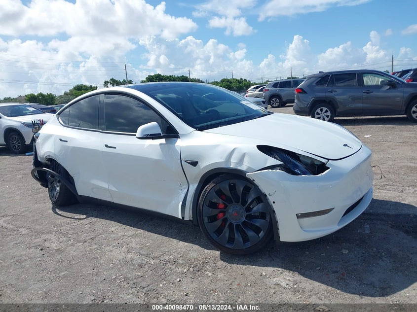 2022 TESLA MODEL Y U   U(VIN: 7SAYGDEFXNF505686
