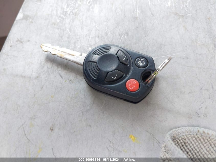 2008 Ford Escape Xlt VIN: 1FMCU03Z88KD92703 Lot: 40098655