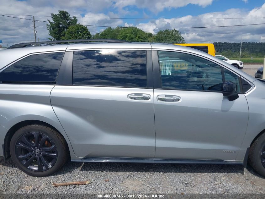 5TDDRKEC6MS047574 2021 Toyota Sienna Xse