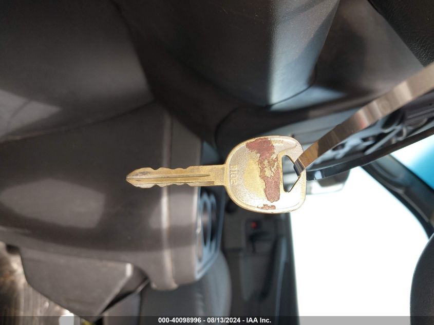 2007 Chevrolet Express Work Van VIN: 1GCFG15X271151394 Lot: 40098996