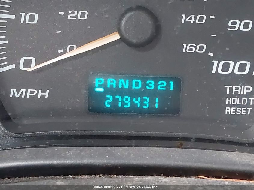 2007 Chevrolet Express Work Van VIN: 1GCFG15X271151394 Lot: 40098996