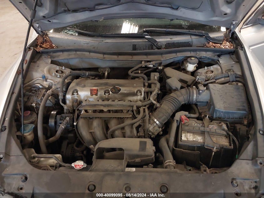 2011 Honda Accord 2.4 Se VIN: 1HGCP2F67BA120327 Lot: 40099095