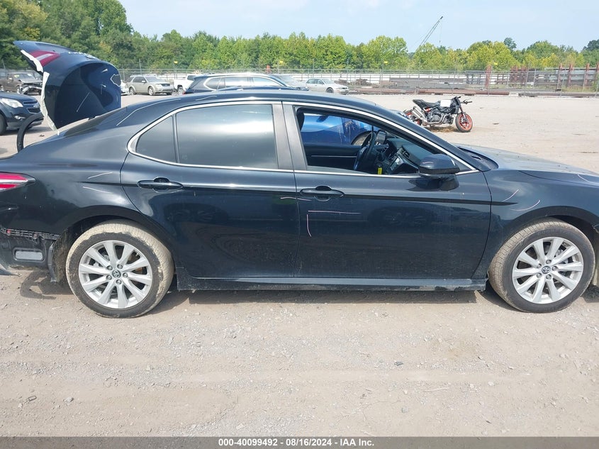 2018 TOYOTA CAMRY LE - 4T1B11HK7JU583450