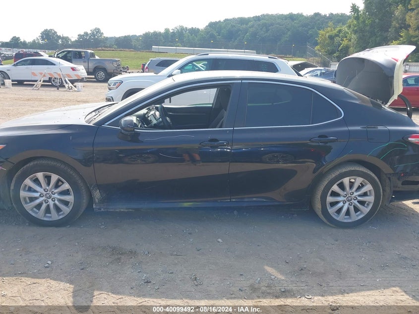 2018 TOYOTA CAMRY LE - 4T1B11HK7JU583450