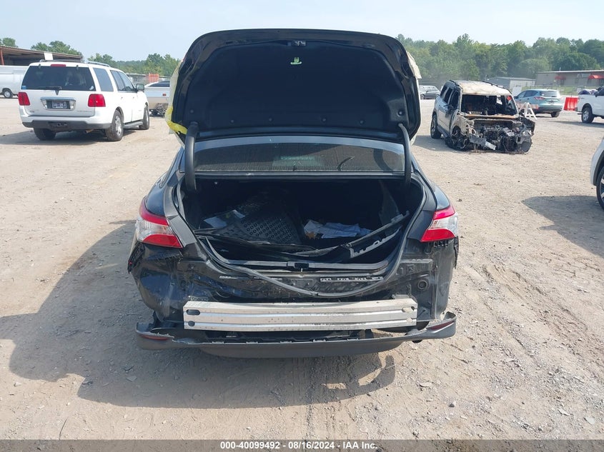 2018 TOYOTA CAMRY LE - 4T1B11HK7JU583450