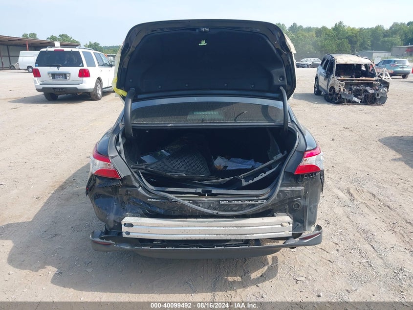 2018 TOYOTA CAMRY LE - 4T1B11HK7JU583450