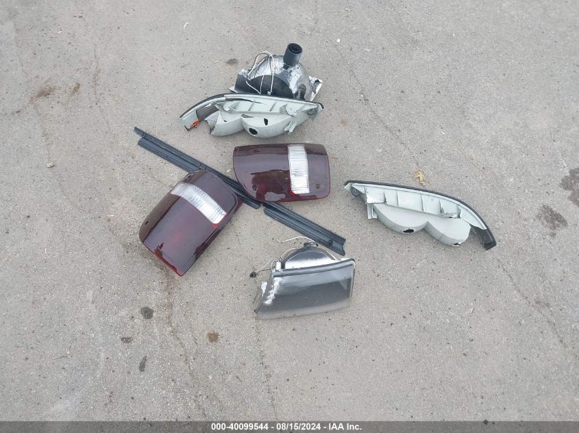 1998 Ford Ranger Splash/Xl/Xlt VIN: 1FTYR10C9WUB03962 Lot: 40099544