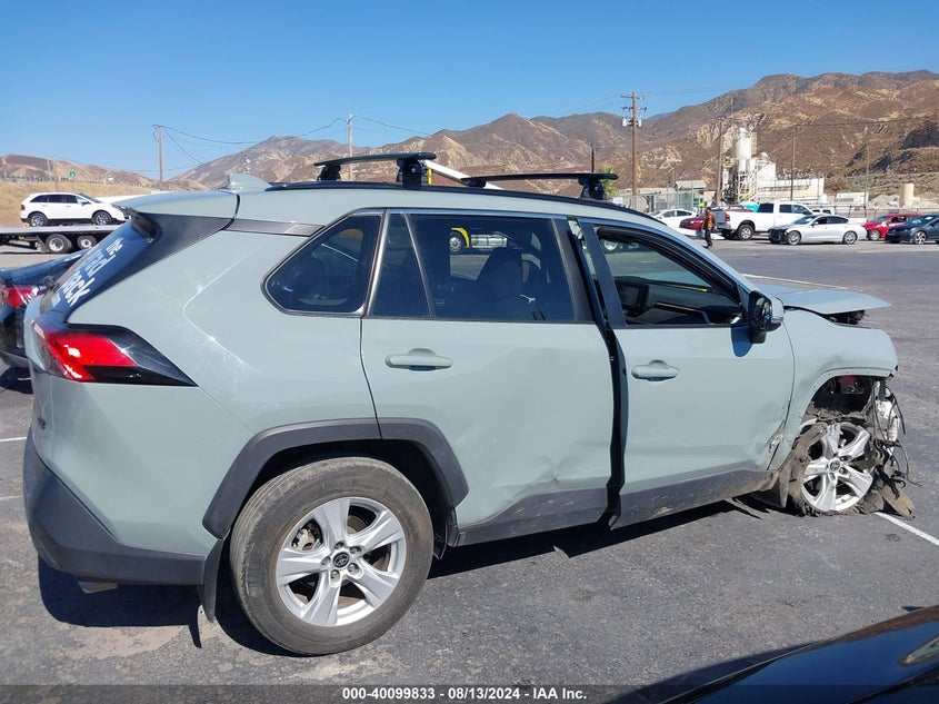 2021 TOYOTA RAV4 XLE - 2T3W1RFV1MW171615