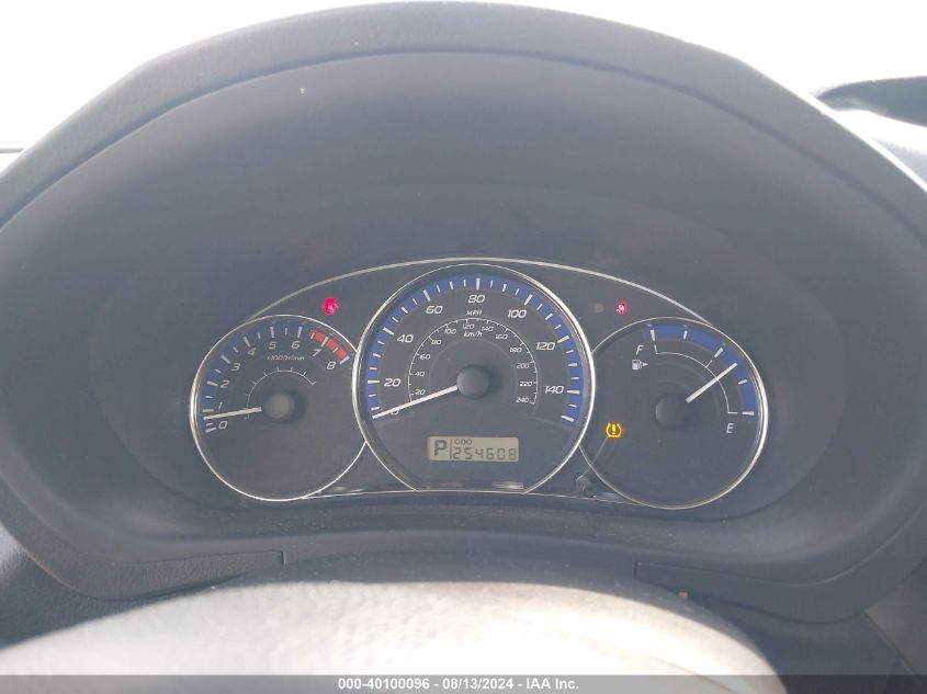 2011 Subaru Forester 2.5X Limited VIN: JF2SHBEC4BH727910 Lot: 40100096