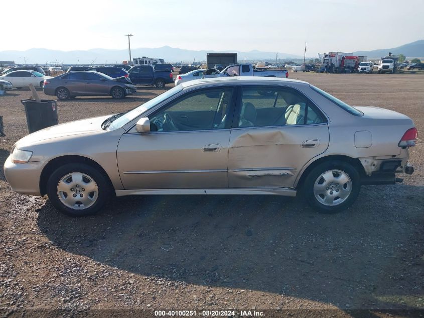 2002 Honda Accord 3.0 Ex VIN: 1HGCG16532A003670 Lot: 40100251