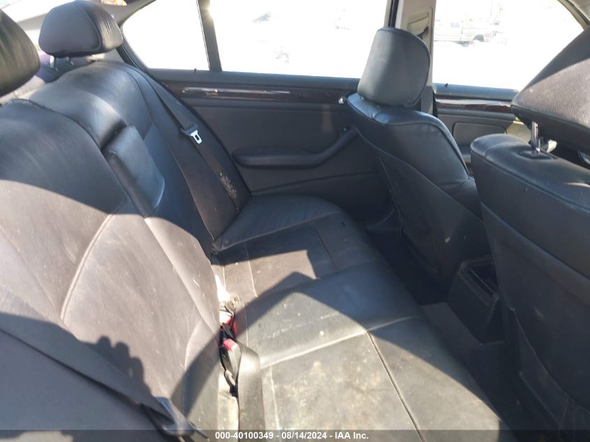 2002 BMW 330I VIN: WBAEV53492KM00422 Lot: 40100349