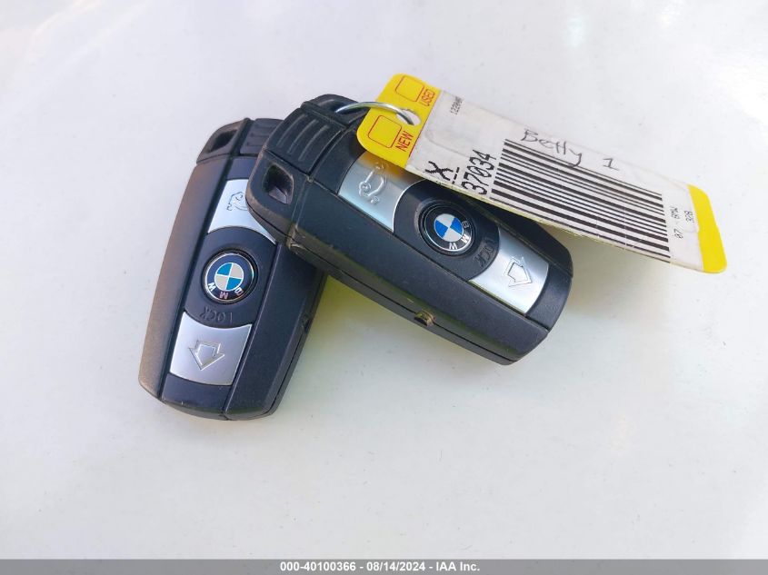 2007 BMW 328Xi VIN: WBAVT73587FZ37034 Lot: 40100366