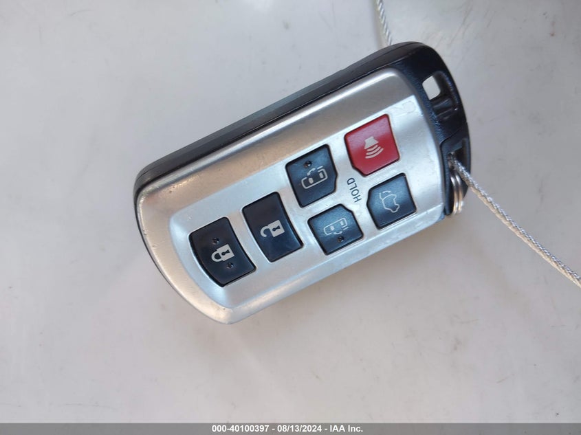 2011 Toyota Sienna Limited V6 VIN: 5TDYK3DC6BS001401 Lot: 40100397