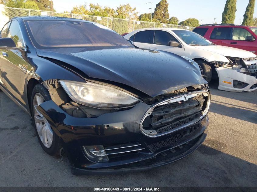 2015 Tesla Model S 70D/85D/P85D VIN: 5YJSA1E29FF104499 Lot: 40100449