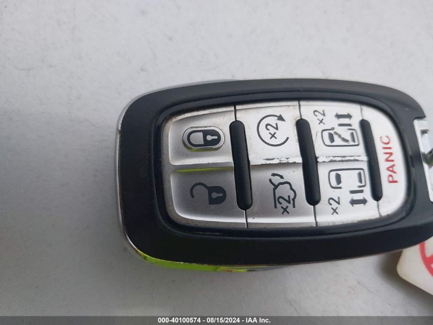 2022 Chrysler Pacifica Touring L VIN: 2C4RC1BG5NR176506 Lot: 40100574