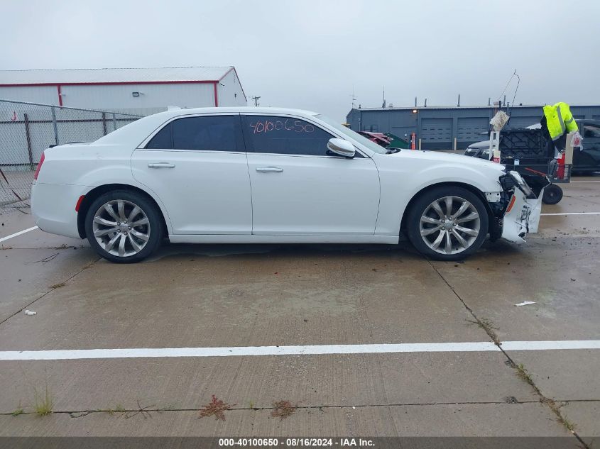 2019 Chrysler 300 Limited VIN: 2C3CCAEG4KH528126 Lot: 40100650