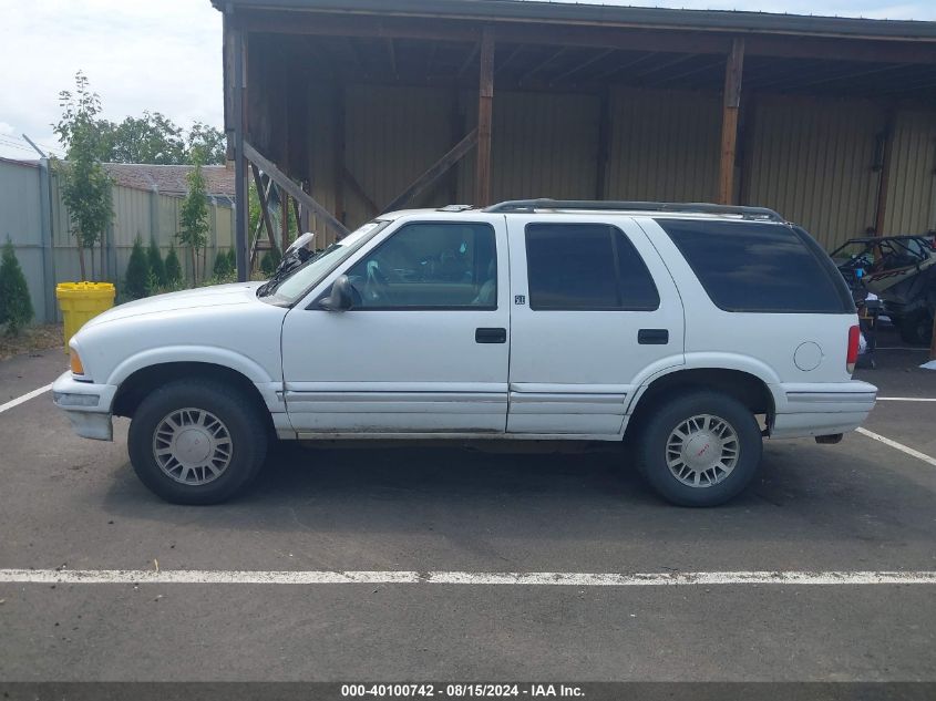 1997 GMC Jimmy Sls VIN: 1GKDT13W4V2560523 Lot: 40100742