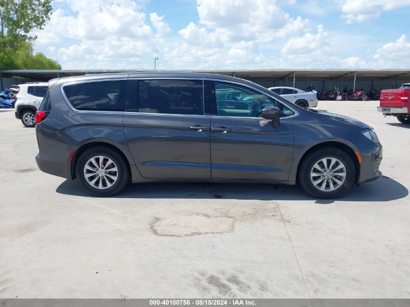 2017 Chrysler Pacifica Touring VIN: 2C4RC1DG4HR723010 Lot: 40100758