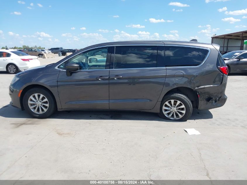 2017 Chrysler Pacifica Touring VIN: 2C4RC1DG4HR723010 Lot: 40100758