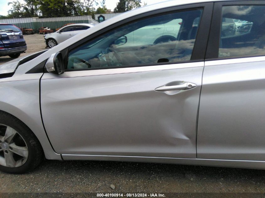 KMHDH4AE0DU704057 2013 Hyundai Elantra Limited