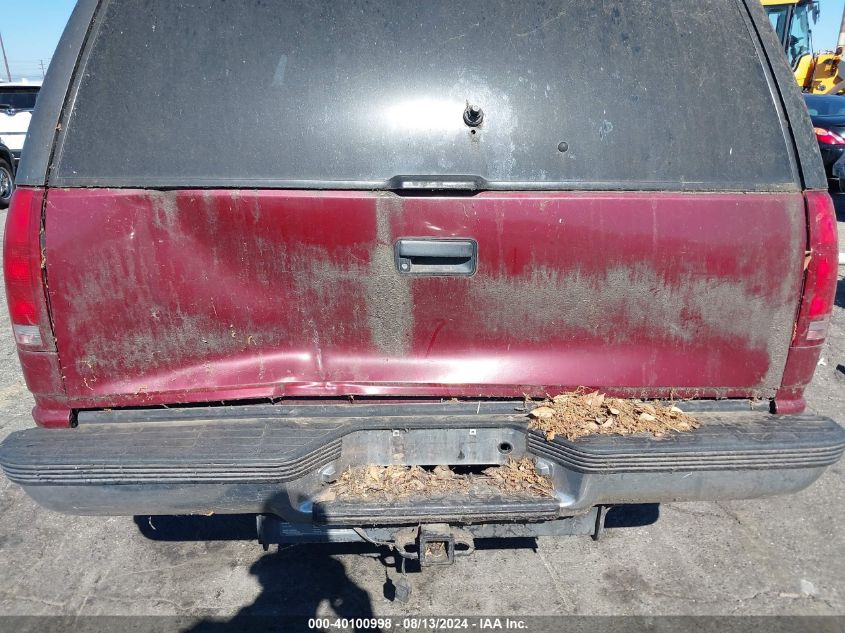 1999 Chevrolet Suburban 1500 Lt VIN: 3GNEC16R5XG177827 Lot: 40100998