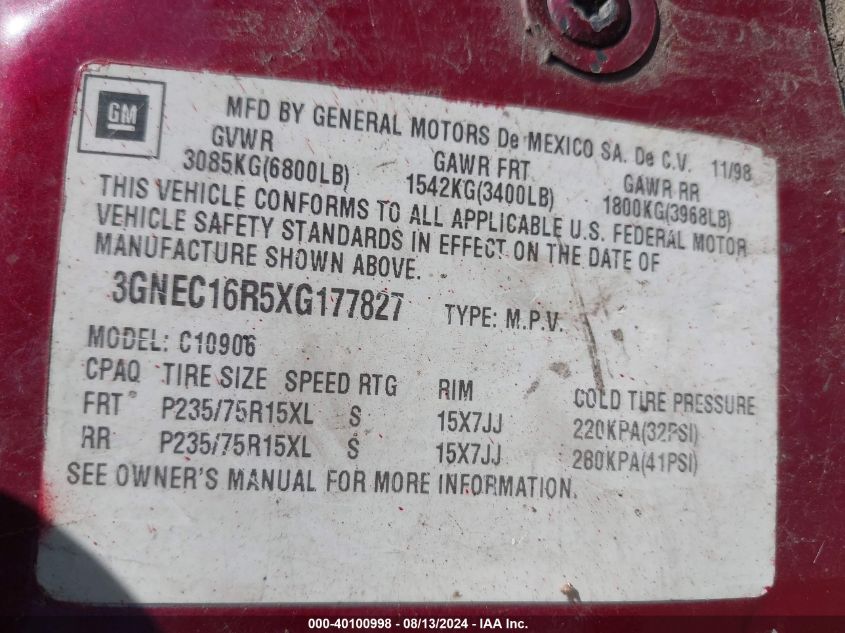 1999 Chevrolet Suburban 1500 Lt VIN: 3GNEC16R5XG177827 Lot: 40100998