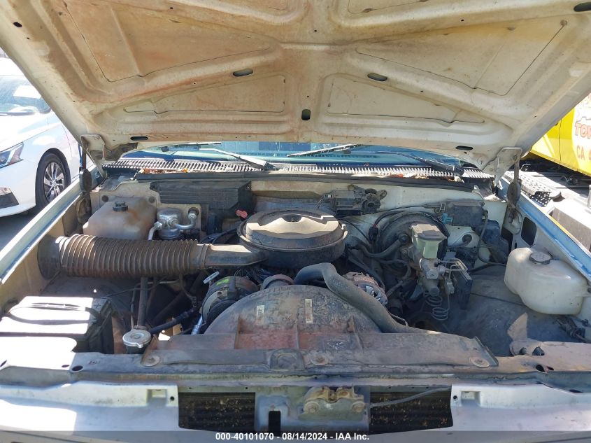 1990 Chevrolet Gmt-400 C1500 VIN: 1GCDC14H7LZ256098 Lot: 40101070