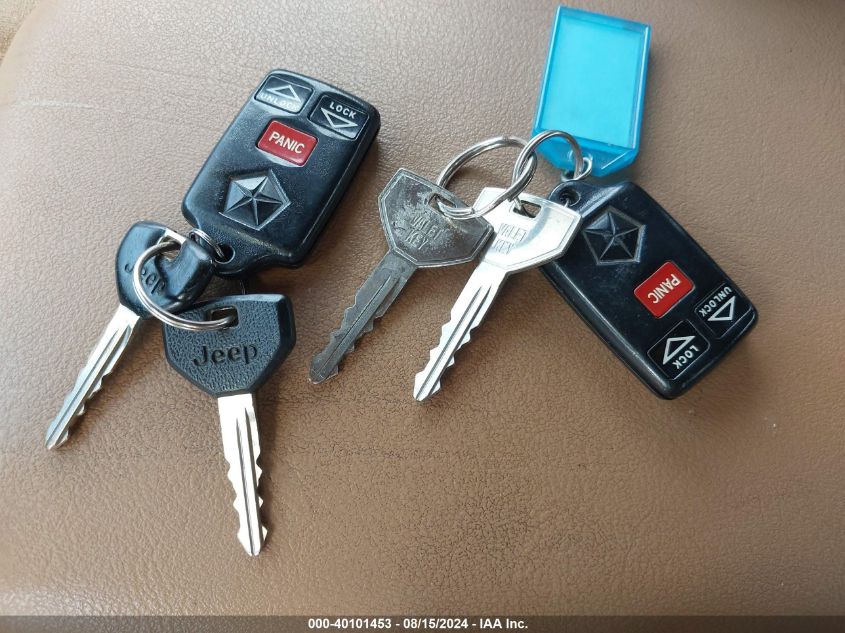 1996 Jeep Grand Cherokee Laredo VIN: 1J4GZ58Y5TC273055 Lot: 40101453