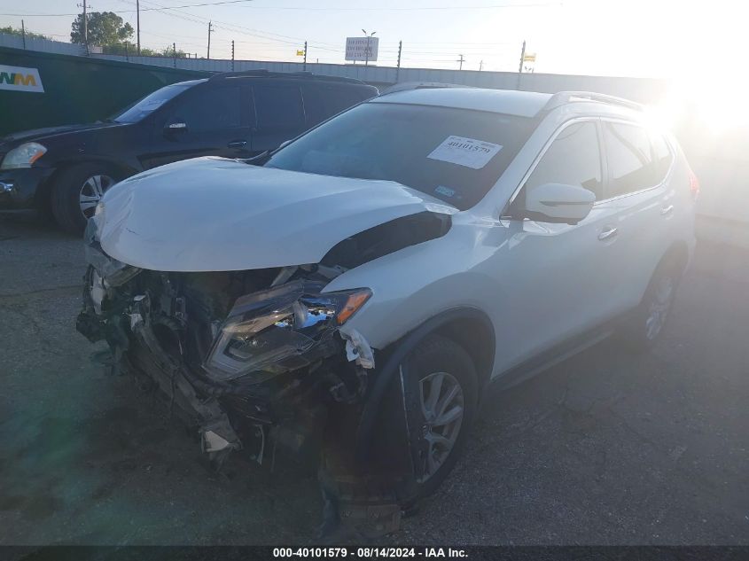 5N1AT2MV6HC884318 2017 NISSAN ROGUE - Image 2