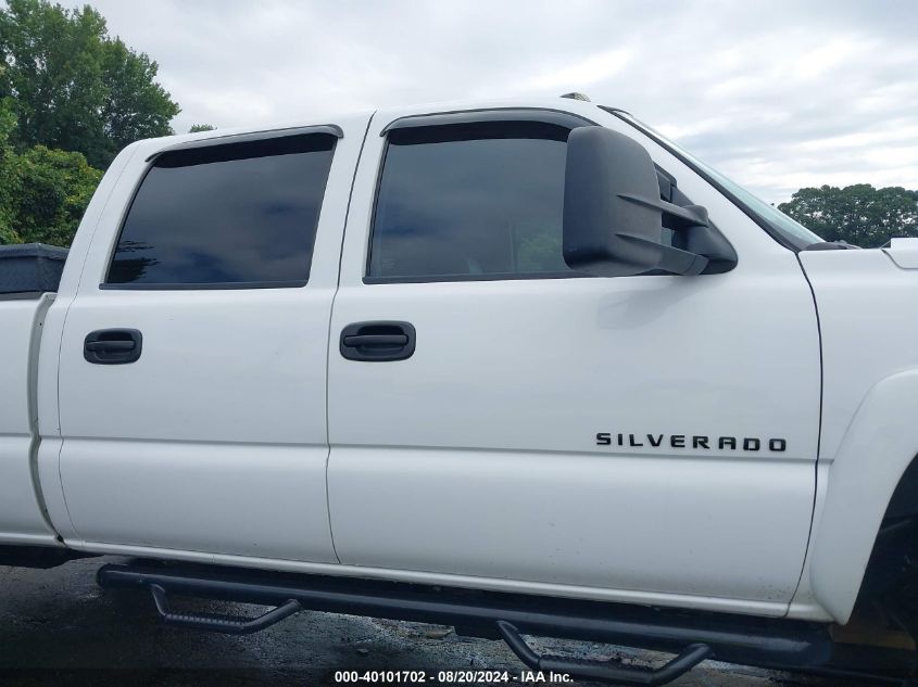 2005 Chevrolet Silverado 2500Hd Lt VIN: 1GCHK23265F822702 Lot: 40101702