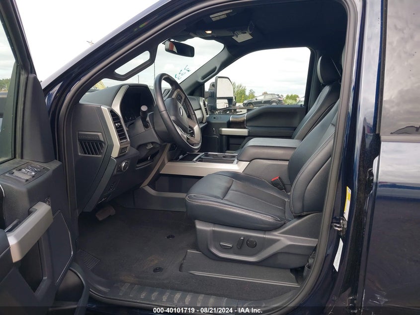 2022 FORD F-350 (VIN: 1FT8W3BT9NEE89082